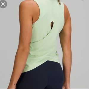 Lululemon Nulu Wrap Back Yoga Tank Size 8 Creamy Mint